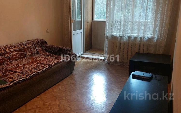 2-комнатная квартира, 44 м², 2/5 этаж помесячно, мкр Тастак-2 — Бруссиловского