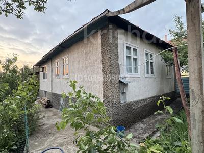 Отдельный дом · 4 комнаты · 130 м² · 4.3 сот., мкр Карагайлы, Руханият 15а за 300 000 ₸ в Алматы, Наурызбайский р-н