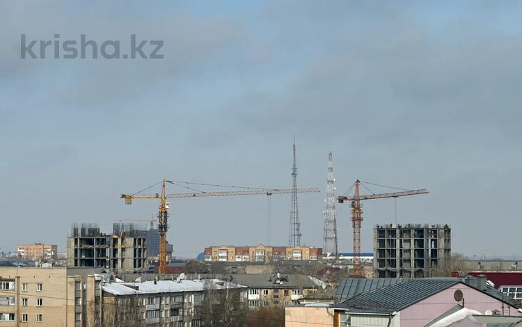 1-комнатная квартира, 52.83 м², Астана 21 — Интернациональная за ~ 22.2 млн 〒 в Петропавловске — фото 8