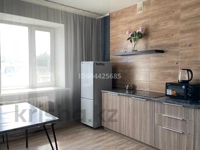 Тәулігіне пәтерлер в Акмолинской обл.: 1-бөлмелі пәтер · 37 м² · 1/5 қабат, Набережная 64А, бағасы: 15 000 〒 1-бөлмелі пәтер · 37 м² · 1/5 қабат, Набережная 64А, бағасы: 15 000 〒 в Щучинске