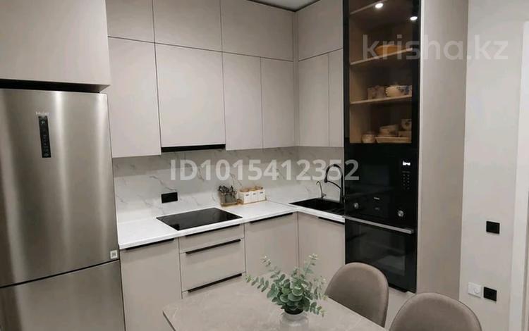 2-комнатная квартира · 70 м² · 1 этаж, Толе би — Шикарная локация за ~ 46 млн ₸ в Астане, Нура р-н — фото 2
