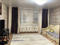 Отдельный дом · 3 комнаты · 100 м² · 10 сот., Амире Кашаубаева 13 — Тауелсіздік за 20.5 млн ₸ в Караоткеле