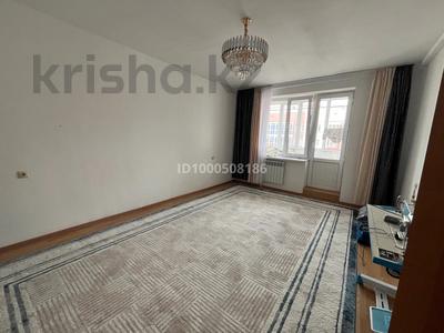 3-бөлмелі пәтер · 81 м² · 8/9 қабат, мкр. Зачаганск пгт 83, бағасы: 27.5 млн ₸ в Уральске