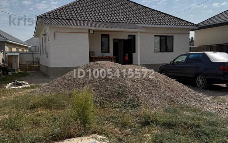 Отдельный дом · 3 комнаты · 120 м² · 5 сот., Жайлау 49 — Выше остановки не доезжая мечети. (направление с запада на восток) за 30 млн 〒 в Каскелене — фото 2