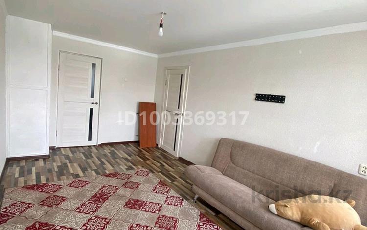 2-бөлмелі пәтер · 42 м² · 5/5 қабат, мкр 5 — Стадионе, бағасы: 10.6 млн ₸ в Актобе — фото 3
