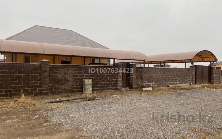 Отдельный дом · 3 комнаты · 100 м² · 10 сот., Домбыра 164 — Пр Алаш за 26 млн 〒 в Актобе — фото 2