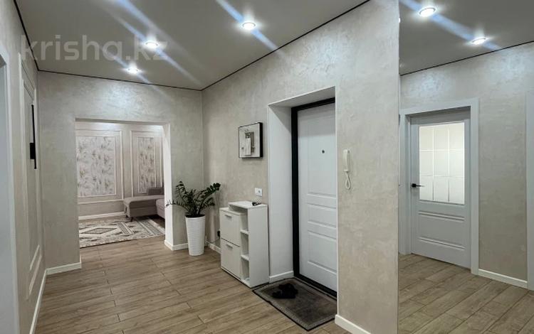 2-комнатная квартира · 63.2 м² · 9/9 этаж, мкр. Алтын орда за 31 млн ₸ в Актобе — фото 2