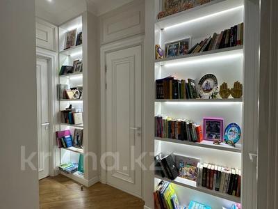 6-комнатная квартира · 212 м² · 11/12 этаж, Бухар жырау 20 — СРОЧНО!!! за 235 млн 〒 в Астане, Есильский р-н