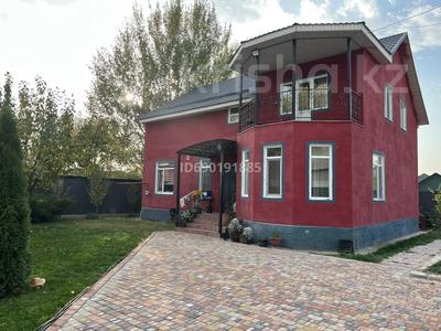 Отдельный дом • 5 комнат • 240 м² • 7 сот., Жанаталап 28 за 45 млн 〒 в Улане