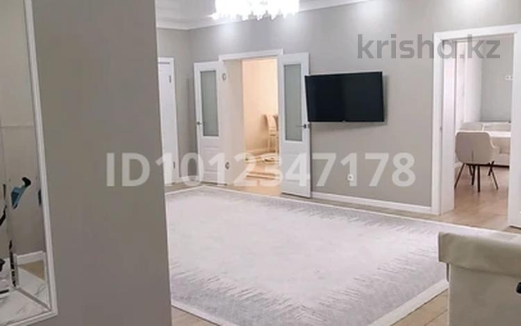 3-комнатная квартира · 128.6 м² · 3/5 этаж, мкр. Алтын орда 41в/3 — Ораз татеұлы за 50 млн ₸ в Актобе — фото 2