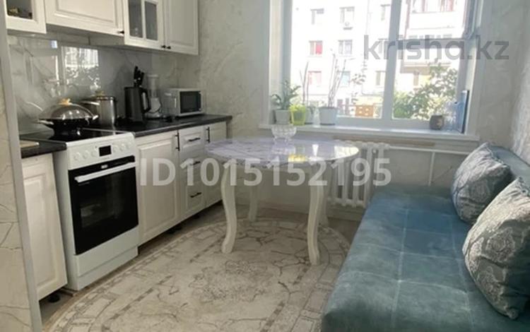 1-бөлмелі пәтер · 37 м² · 1/6 қабат, қосшығұлұлы 22/1 — Насало Сейфулина,мечтаның артындағы үй,өркен балабақшасының тура жанында, бағасы: 21 млн ₸ в Астане, Сарыарка р-н — фото 2