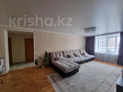 3-комнатная квартира, 78.6 м², 1/10 этаж, Казыбек би 32 за 32.5 млн 〒 в Усть-Каменогорске