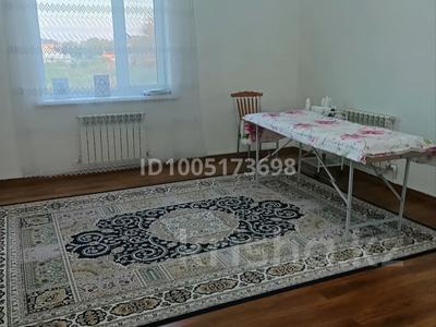 Отдельный дом · 4 комнаты · 170 м² · 10 сот., Садовод 51 — Ресторана Амари за 50 млн 〒 в Уральске