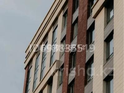Продажа квартир в Астане: 2-комнатная квартира · 62.43 м² · 8/9 этаж, Ахмедиярова 3 за 28.5 млн 〒 2-комнатная квартира · 62.43 м² · 8/9 этаж, Ахмедиярова 3 за 28.5 млн 〒 в Астане, Алматы р-н
