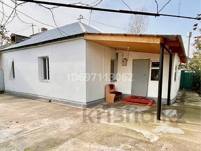 Отдельный дом · 4 комнаты · 64 м² · 6 сот., Мырзакент — В Центре за 12.4 млн ₸ в Атакенте