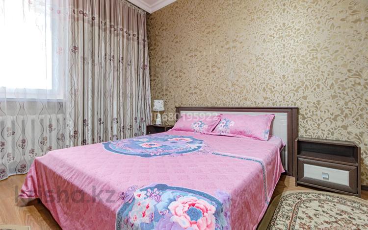 2-комнатная квартира · 97 м² · 8/12 этаж, Достык 5 за 15 000 ₸ в Астане, Есильский р-н — фото 2