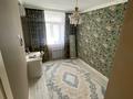 2-бөлмелі пәтер · 65 м² · 6/10 қабат, 32Б мкр 3 — Университет Есенов,Школа Дарын, Школа 29, Сары базар, Ақ базар, Үйдің қасынан барлық автобус жүоеді, өте қолайлы жер, немесе арендаға беріледі!, бағасы: 25 млн ₸ в Актау — фото 3
