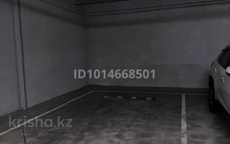 Паркинг · 16 м² · Жандосова 108/1 — Жандосова Алтынсарина за 50 000 ₸ в Алматы, Ауэзовский р-н — фото 2