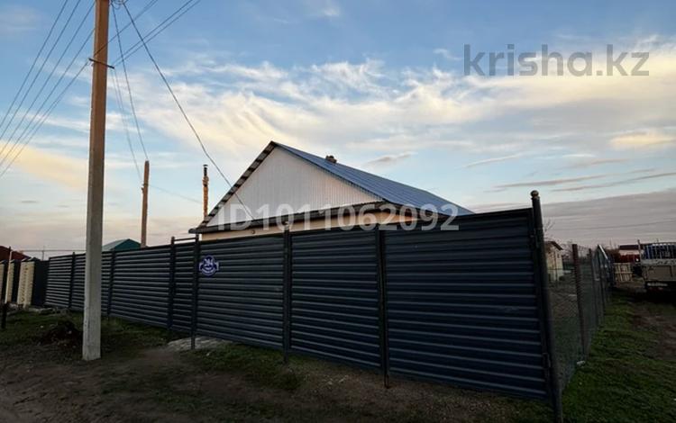 Отдельный дом · 4 комнаты · 100 м² · 8 сот., Абрикосовая 204 за 16 млн ₸ в Трекино — фото 2