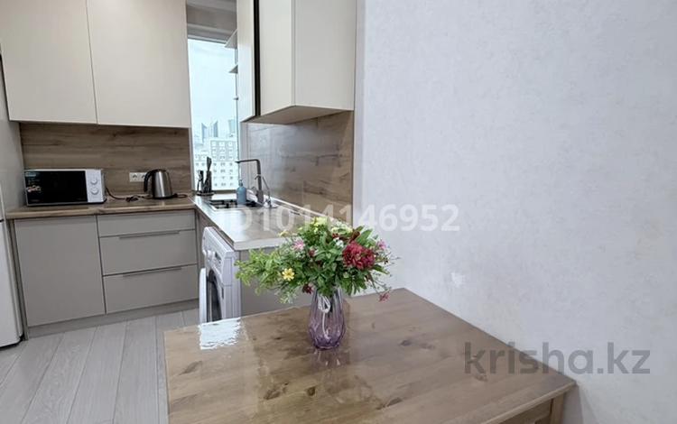 3-бөлмелі пәтер · 70 м² · 12/16 қабат, Алматы 2 — Жекпе жек сарайы,Велотрек Сарыарка, Ботанический сад, проспект Кабанбай батыра, бағасы: 25 000 ₸ в Астане, Есильский р-н — фото 2