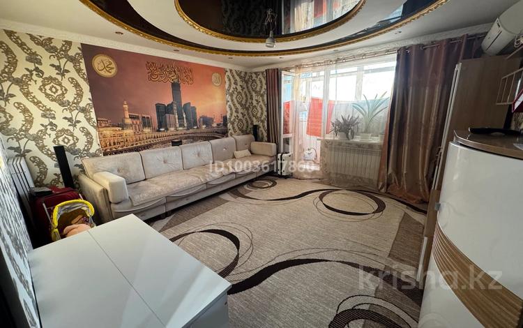 3-комнатная квартира · 74 м² · 5/5 этаж, Майкудук, Мкр Шахтёрский 120 за 17.5 млн ₸ в Караганде, Алихана Бокейханова р-н — фото 2