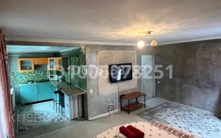 1-комнатная квартира · 34 м² · 3/4 этаж, мкр Тастак-2, Абылайхана 27 — Райымбека за 10 000 ₸ в Алматы, Алмалинский р-н — фото 6