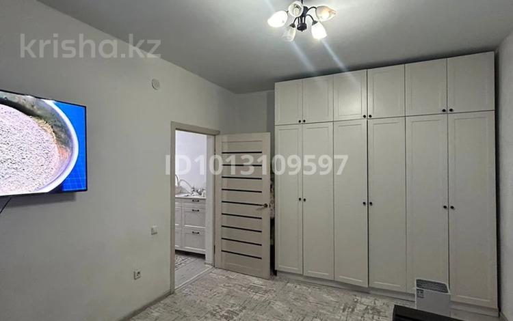1-комнатная квартира · 45 м² · 7/9 этаж, мкр Жас Канат, Федосеева 38в за 210 000 ₸ в Алматы, Турксибский р-н — фото 2