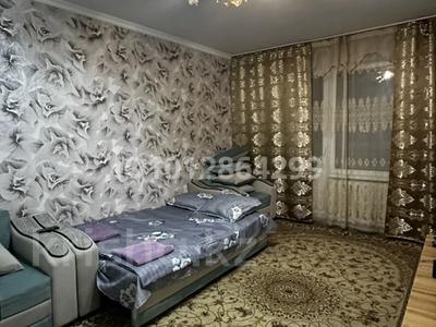3-комнатная квартира · 80 м² · 4/5 этаж, 4 микрорайон за 25 000 ₸ в Конаеве
