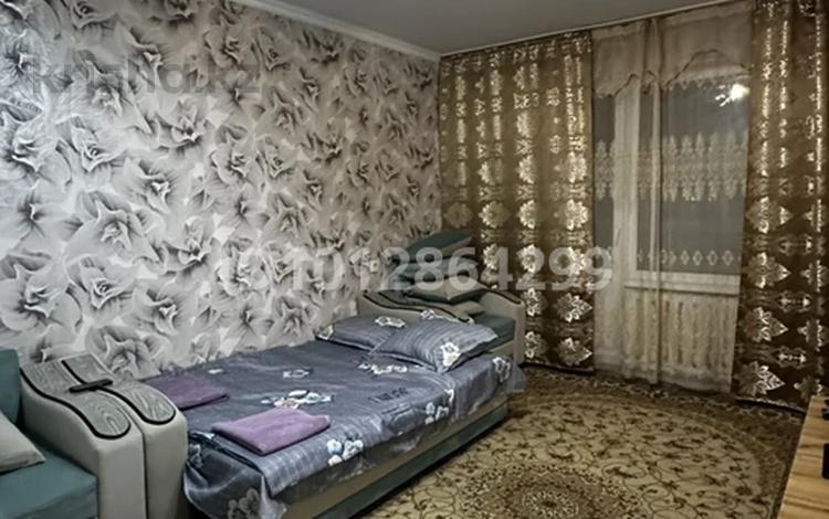 3-бөлмелі пәтер · 80 м² · 4/5 қабат, 4 микрорайон, бағасы: 25 000 ₸ в Конаеве — фото 2