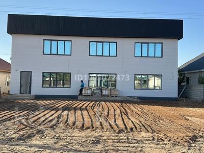 Свободное назначение, офисы, магазины и бутики, склады, общепит, салоны красоты, фитнес и спорт, медцентры и аптеки, образование, развлечения, кабинеты и рабочие места, студии · 154 м² за 500 000 〒 в Узынагаш