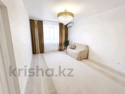 3-комнатная квартира · 77 м² · 5/5 этаж, мкр. Алтын орда 9/4 к1 — Мангилик ел и Халел Досмухамбетулы за 31 млн ₸ в Актобе