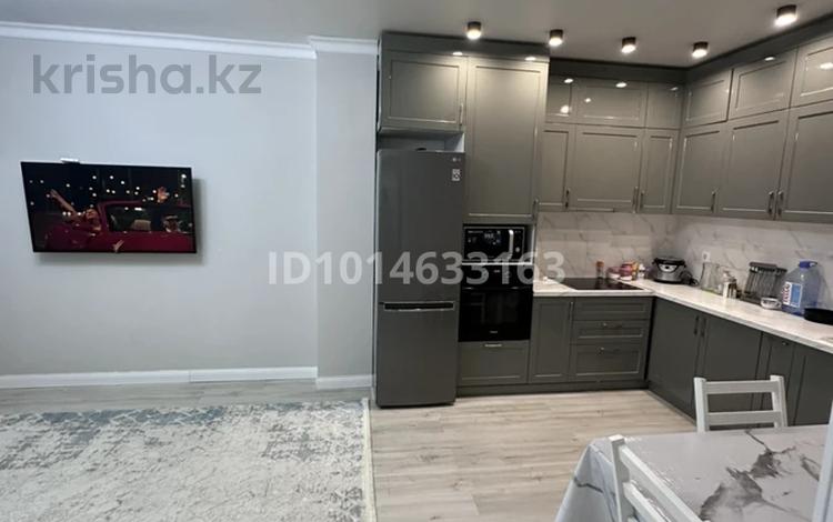 2 бөлме · 43 м² · 9/18 қабат, Кенесары 9 — Сарыарка кенесары, бағасы: 140 000 ₸ в Астане, Сарыарка р-н — фото 2