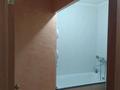 2-бөлмелі пәтер · 45 м² · 2/5 қабат, Михаэлиса 3 — Напротив магазина Горизонт, бағасы: 16 млн ₸ в Усть-Каменогорске, Ульбинский — фото 18