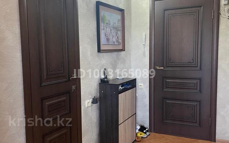 1-бөлмелі пәтер · 35 м² · 6/6 қабат, Дулатова 135, бағасы: 19 млн ₸ в Семее — фото 2