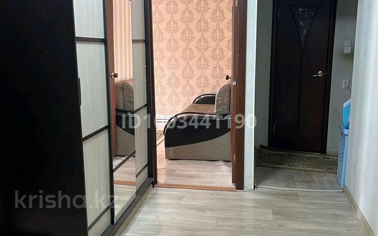 4-комнатная квартира · 80 м² · 3/5 этаж, мкр Шанхай, Братьев жубановых 202 — Вавилова за 22.3 млн 〒 в Актобе — фото 2