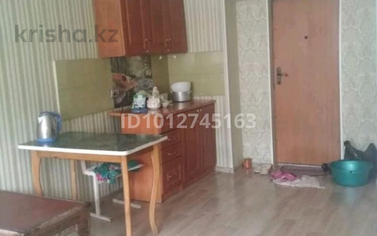 1-бөлмелі пәтер · 18 м² · 3/5 қабат, Токсан би 84, бағасы: 6 млн ₸ в Петропавловске — фото 2