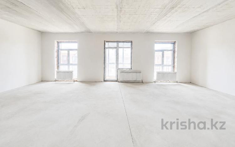 3-комнатная квартира · 78.8 м² · 5/5 этаж, мкр Юго-Восток, Республики — Средняя школа №81, Поликлиника №5, Ясли-сад №61 "Айголек", Карагандинский транспортно-технологический колледж, Карагандинский Банковский колледж, Карагандинский государственный университет им. академика Е.А. Букетова, Областной медицинский центр, ТЦ "Раха", Детский медицинский центр за ~ 30 млн ₸ в Караганде, Казыбек би р-н — фото 2