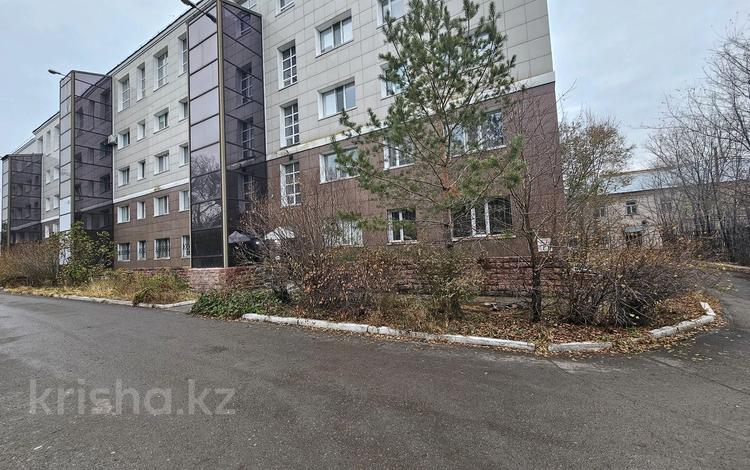 3-комнатная квартира, 63 м², 2/5 этаж, мкр Новый Город, Пичугина 235/2