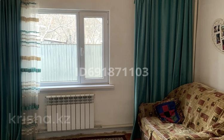 Часть дома · 3 комнаты · 75 м² · 2 сот., Набережная 19/2 — Абулхаир хан за 19 млн ₸ в Алмалыке — фото 2