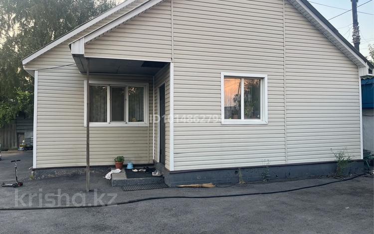 Отдельный дом · 4 комнаты · 120 м² · 8 сот., Сусамыр 15 — Малахова за 220 000 ₸ в Астане, р-н Байконур — фото 2