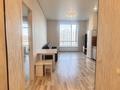 2-комнатная квартира · 50 м² · 10/12 этаж, Шамши Калдаяков 25 за 300 000 ₸ в Астане, Сарайшык р-н — фото 7
