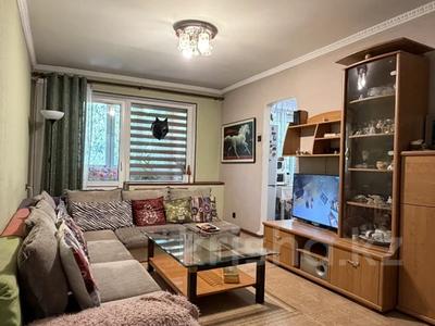 3-бөлмелі пәтер · 55.7 м² · 4/4 қабат, №12 ш/а. 14 — Сайна Шаляпина, бағасы: 40 млн ₸ в Алматы, Ауэзовский р-н