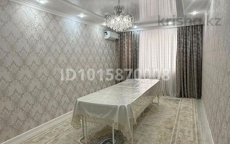 4-бөлмелі пәтер · 101.9 м² · 4/5 қабат, 19-ш/а. 38, бағасы: 40 млн ₸ в Актау, 19-й мкр — фото 2