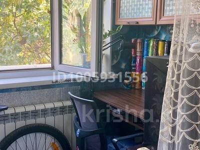 2-комнатная квартира · 47 м² · 5/5 этаж, 12-й микрорайон, 12-й микрорайон 223Б за 18.4 млн 〒 в Шымкенте, Енбекшинский р-н