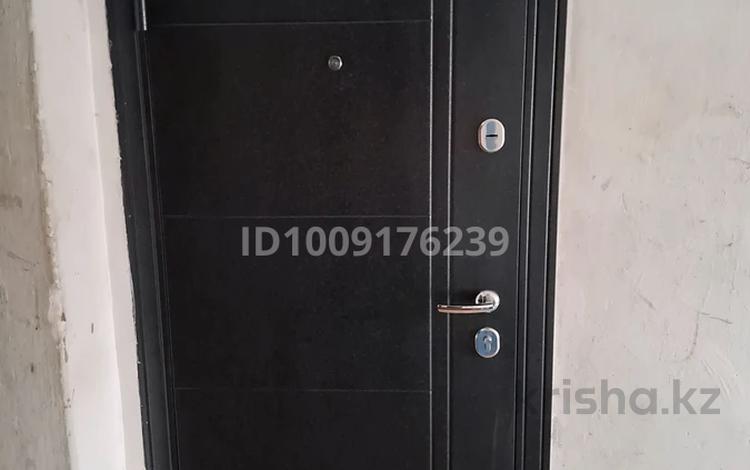3-бөлмелі пәтер · 57 м² · 5/5 қабат, Гипократа 7 — Дом где магазин "Назко", бағасы: 11 млн ₸ в Топаре — фото 2