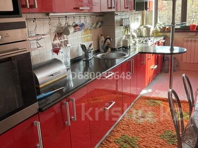 3-бөлмелі пәтер · 94 м² · 3/8 қабат, мкр Айнабулак-2 32а, бағасы: 65 млн ₸ в Алматы, Жетысуский р-н