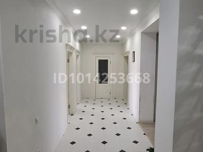 4-комнатная квартира · 145 м² · 3/9 этаж, мкр. Алтын орда, Ораза Татеулы 5 А за 68 млн ₸ в Актобе