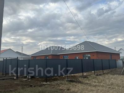 Отдельный дом · 4 комнаты · 130 м² · 5 сот., мкр. Зачаганск пгт 5 — Қазанғап за 30.5 млн 〒 в Уральске