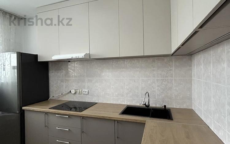 3-бөлмелі пәтер · 90 м² · 7/9 қабат, Рыскулбекова 7 — Абылайхана, бағасы: 37.5 млн ₸ в Астане, Алматы р-н — фото 12