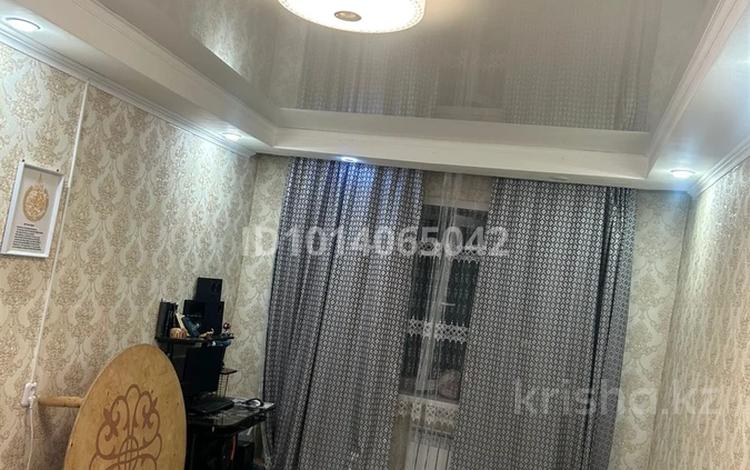 2-комнатная квартира · 39.6 м² · 1/3 этаж, Тоймбекова — Рядом строителного магазина Нур за 160 000 ₸ в Каражале — фото 2